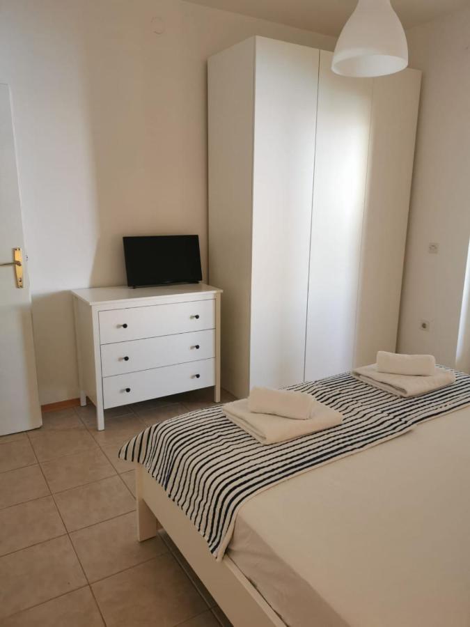 Apartments Katarina Stara Novalja Exterior photo
